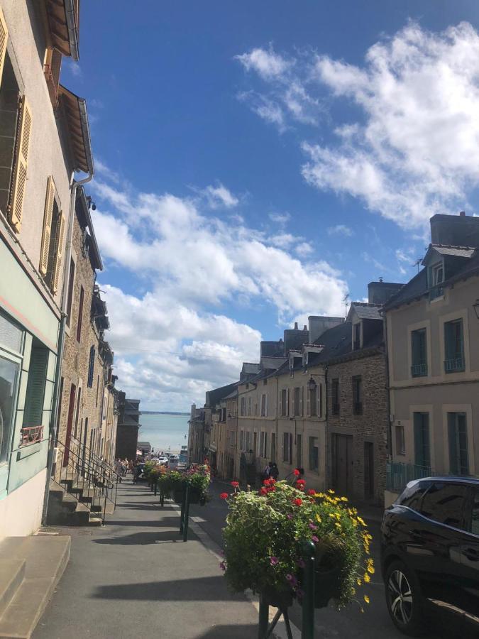 Appartement Rue Nationale - Port De La Houle Канкаль Экстерьер фото